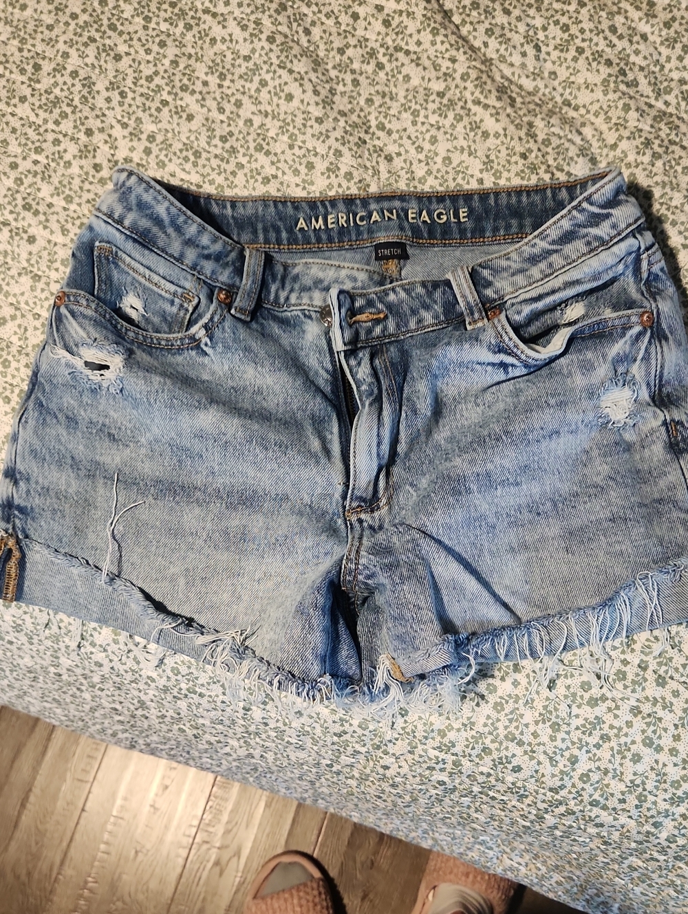 American Eagle Outfitters Light Blue Distressed Denim Cutoff Shorts
